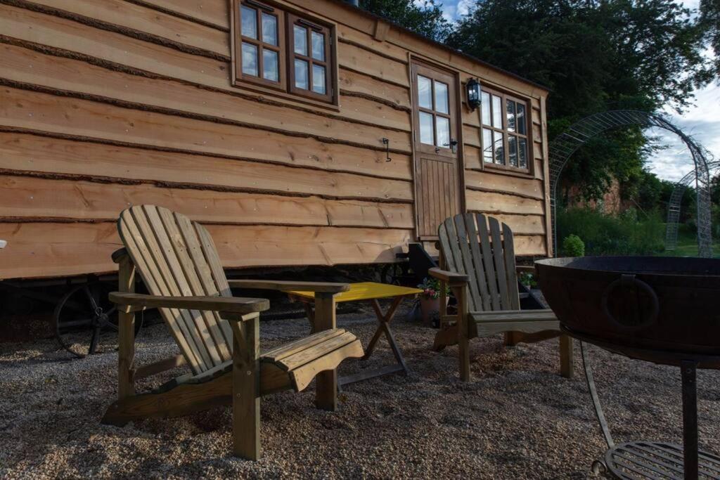 Luxury, Rural Shepherds Hut With Hot Tub Nr Bath Bristol Extérieur photo